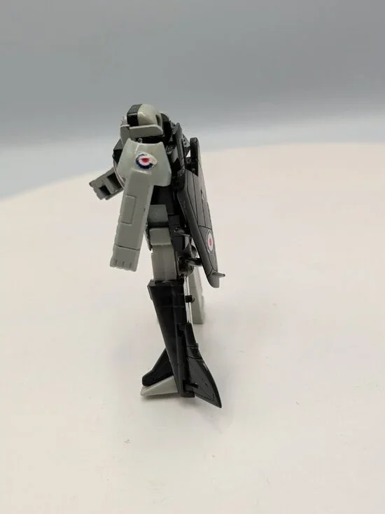 Vintage Go Bots Royal-T MR-19 Friendly Robot British Jet GoBots 1983 Bandai - Picture 5 of 12